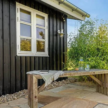 Vakantiehuis Voitto - 1km To The Fjord By Interhome