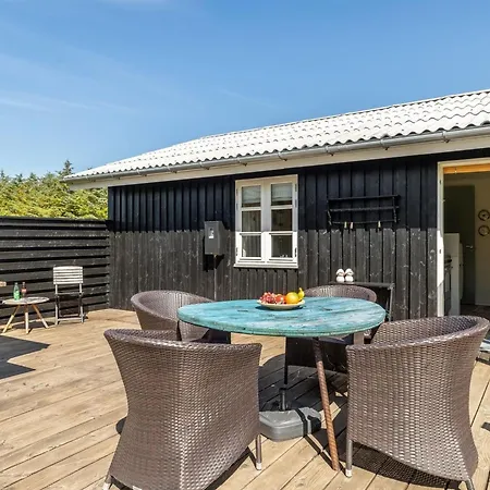 Voitto - 1km To The Fjord By Interhome